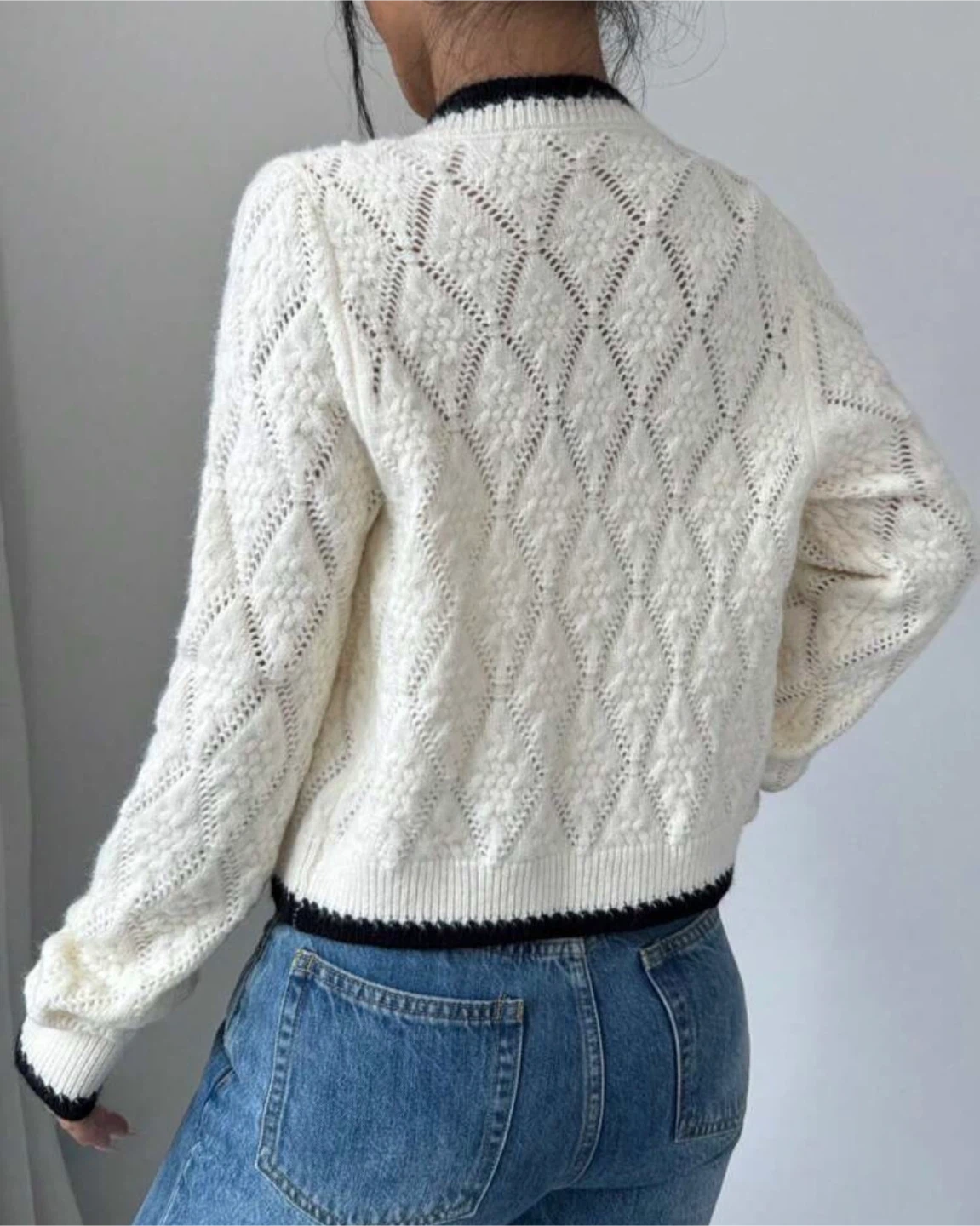 (like new) Knit Cardigan - photo 2