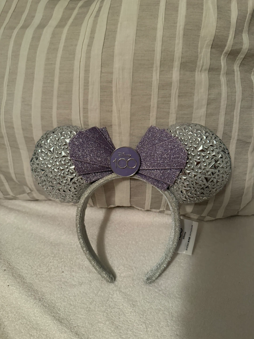 Disney 100 ears authentic adult