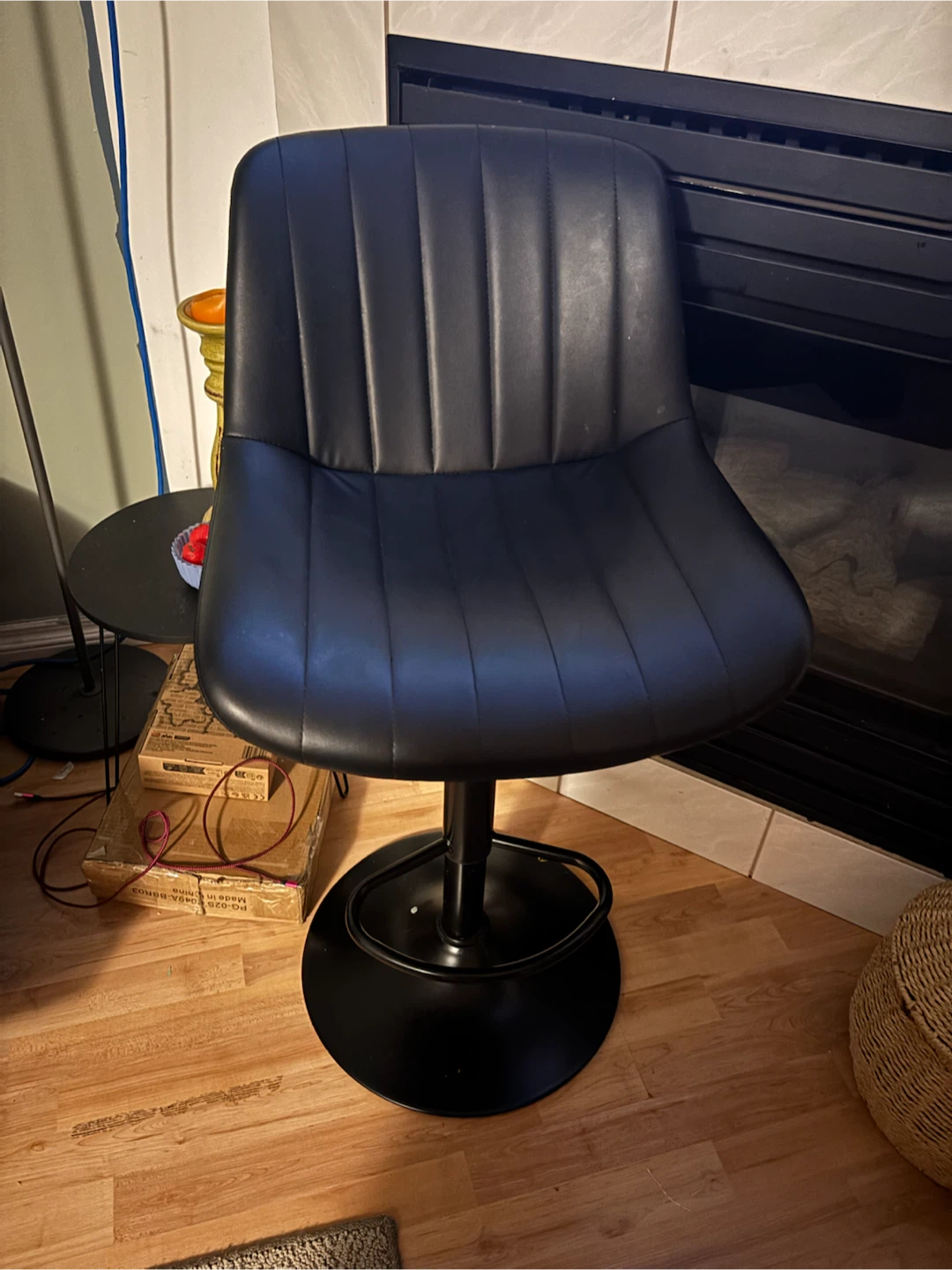 60 each or 100 for 2 Black Adjustable Bar Stool x 2