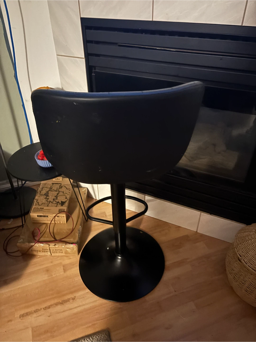 60 each or 100 for 2 Black Adjustable Bar Stool x 2 - photo 2