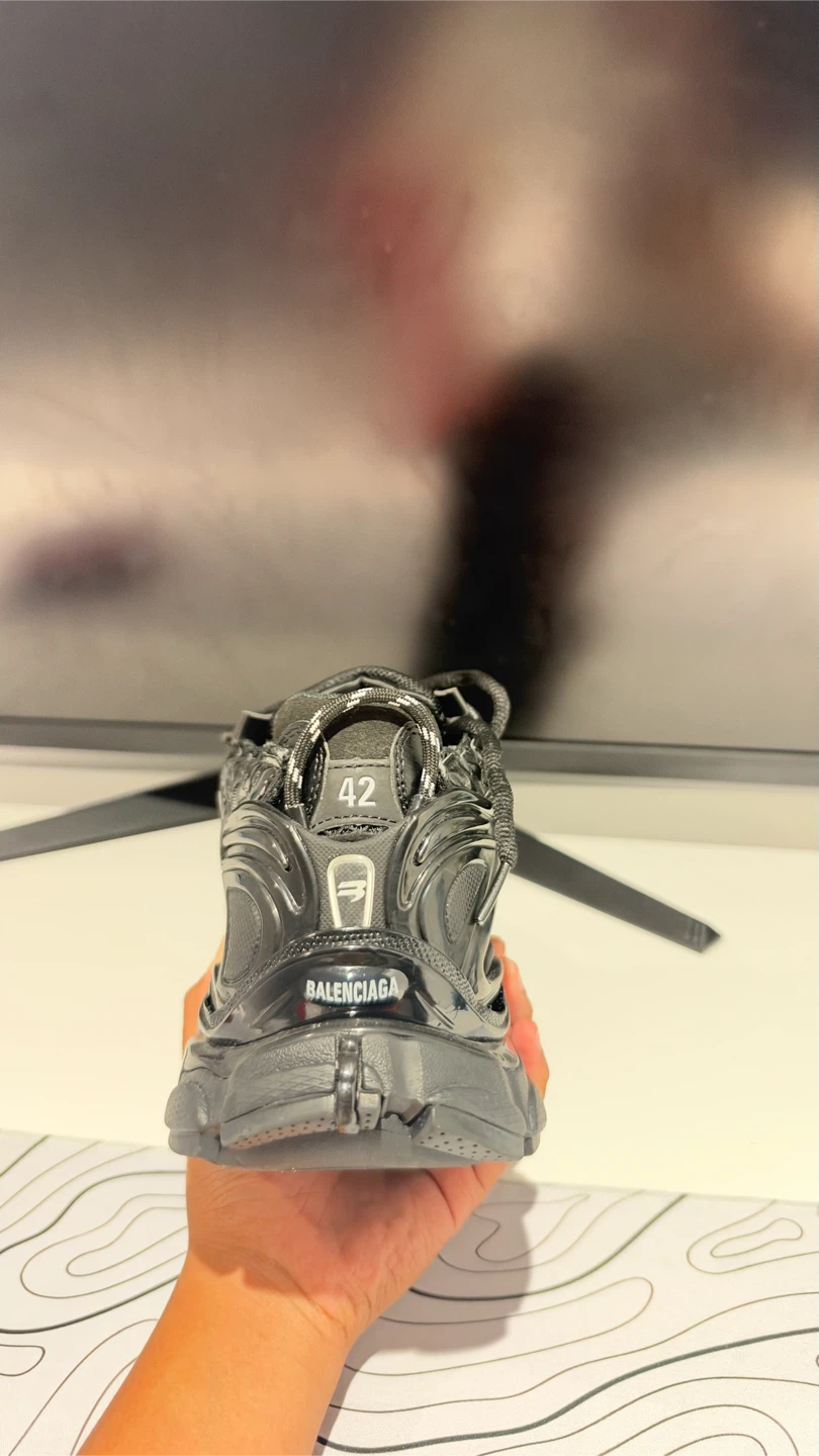 Balenciaga Runner Black - photo 4