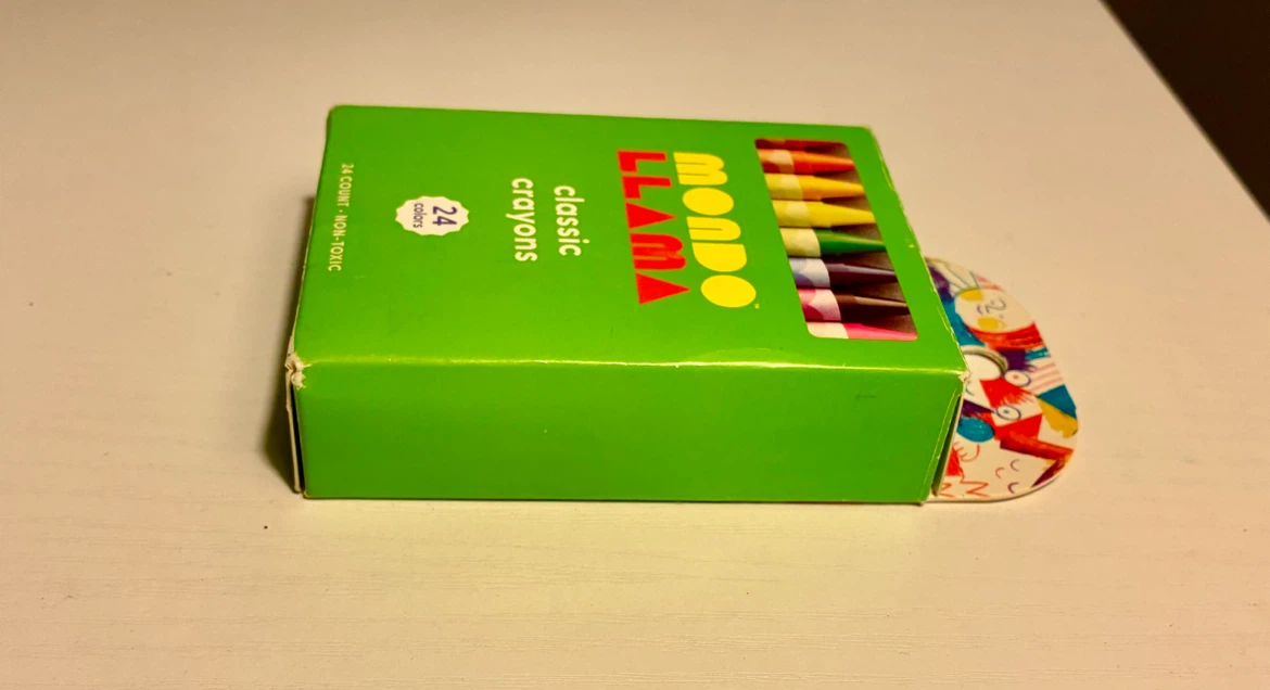 Mondo Llama Classic Crayons 24 Count - photo 3