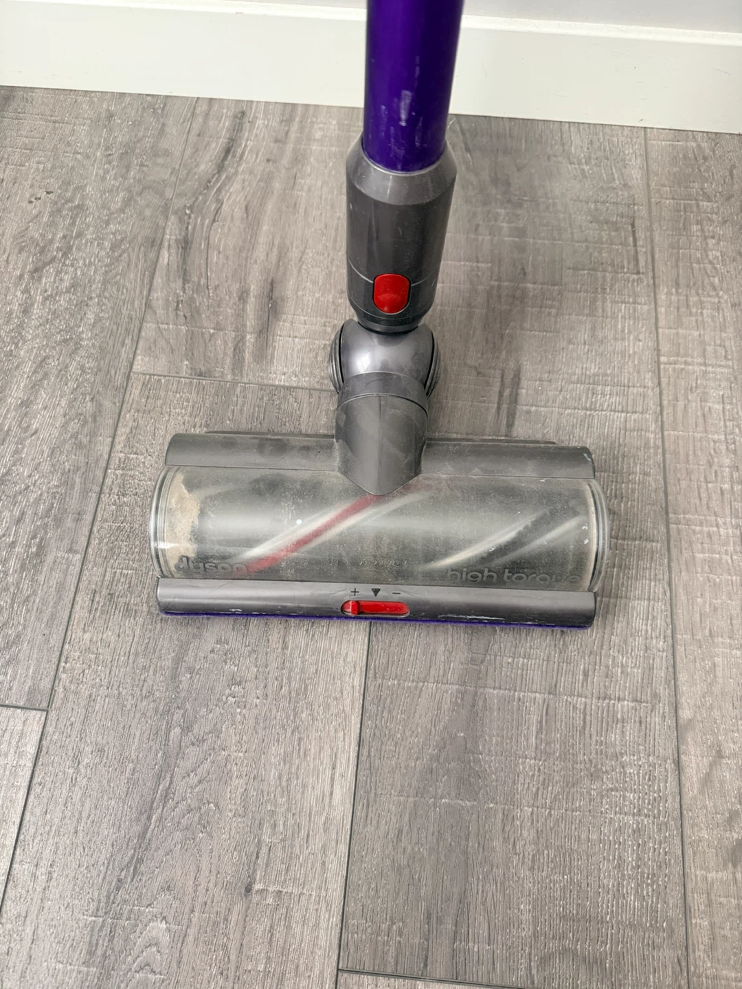 Dyson Cyclone V10 Animal Cordless Vacuum - photo 4