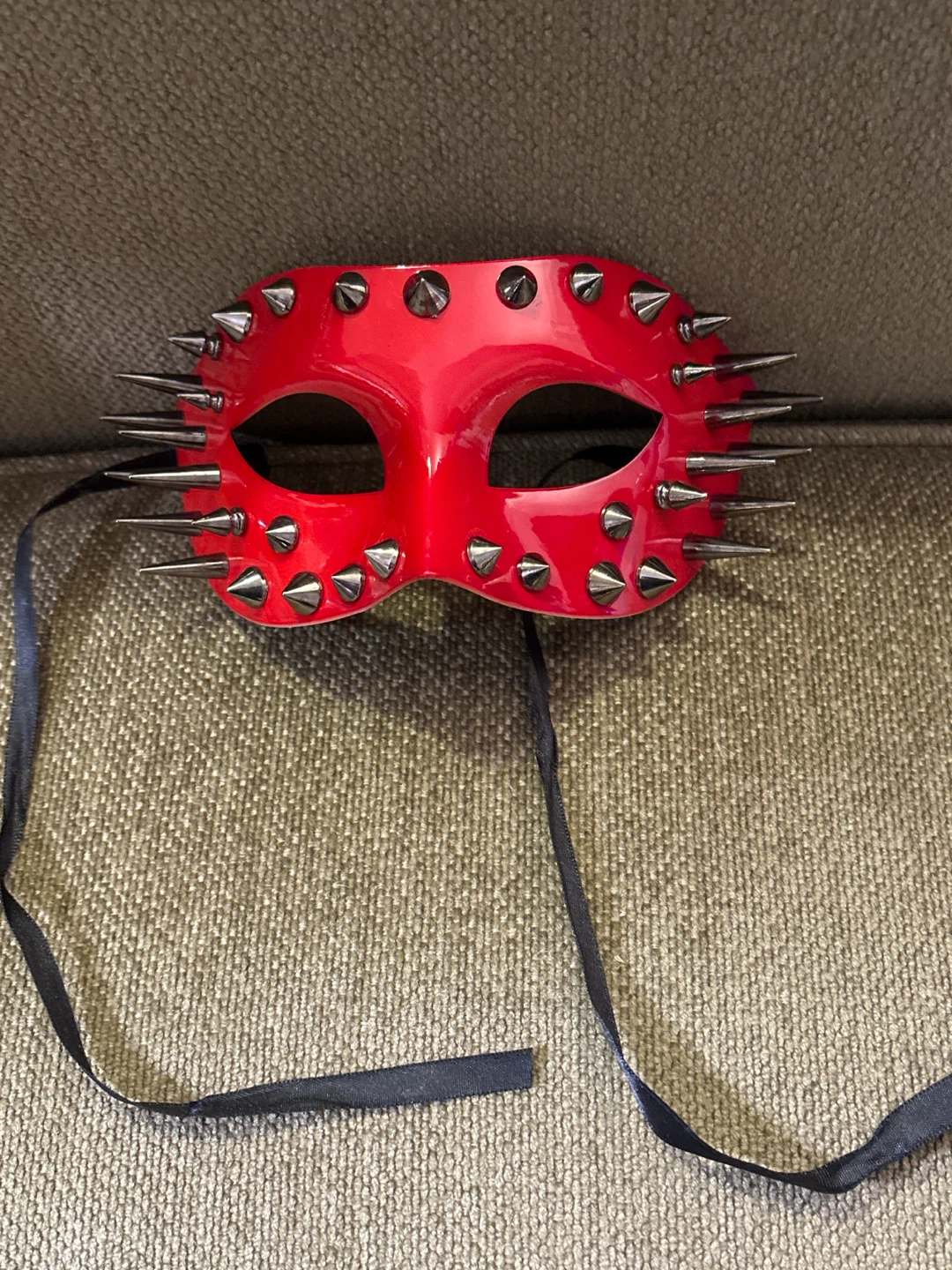 Red Spiked Masquerade Mask