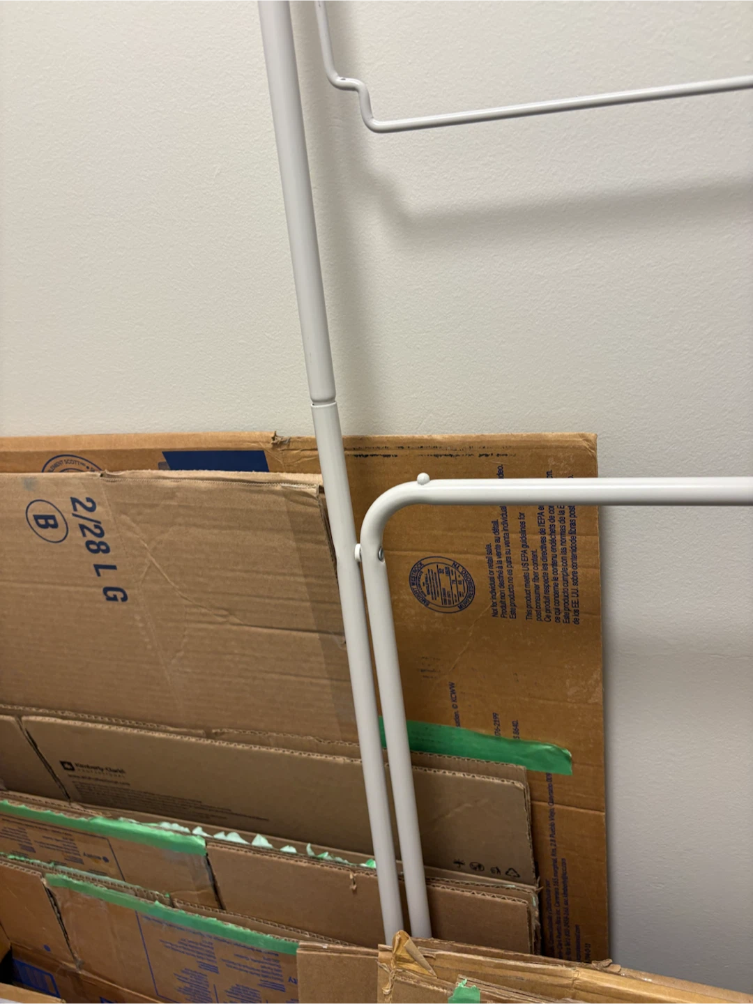 Free Cardboard boxes for moving - photo 3