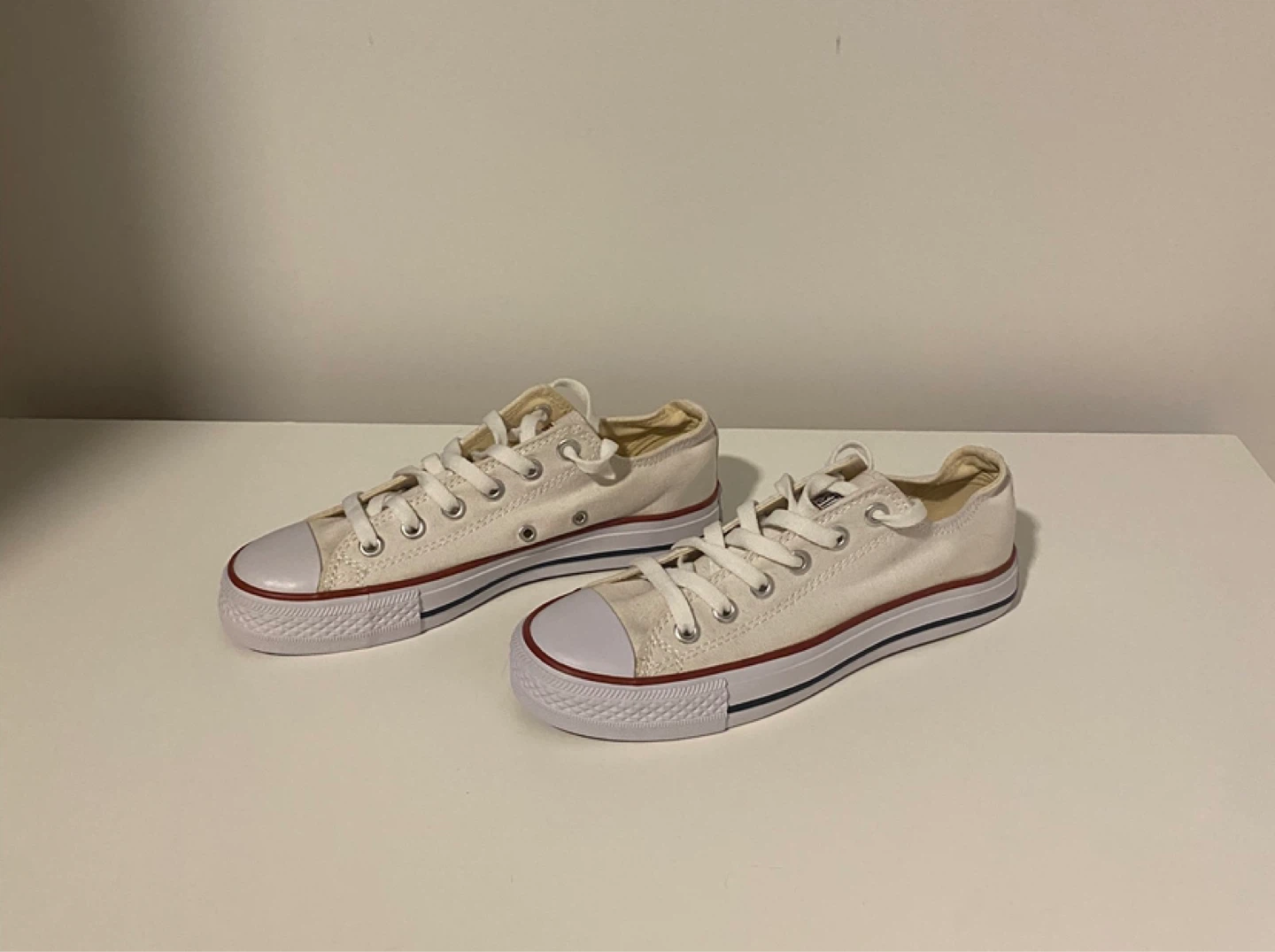 White Converse - photo 2