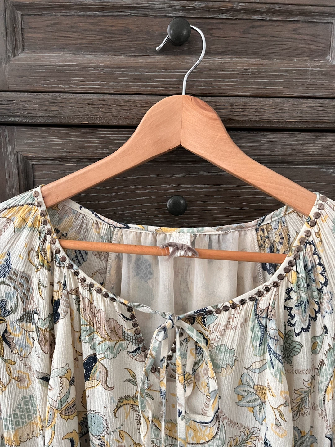 Floral Print Blouse with Sequin Accents - photo 2
