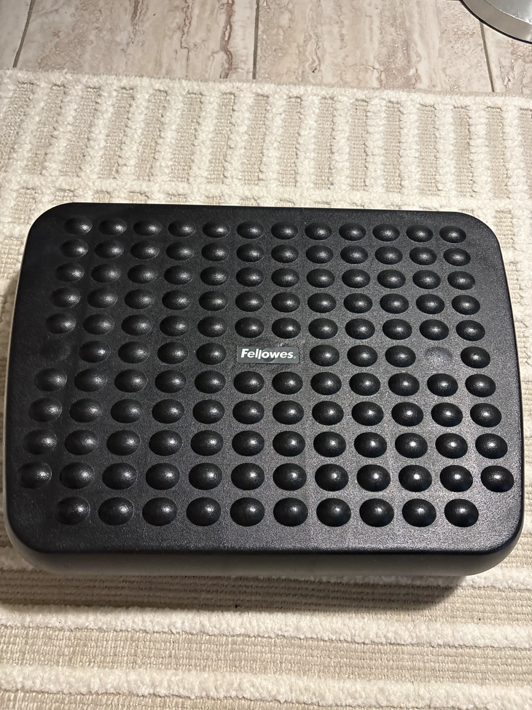 Fellowes Adjustable Footrest