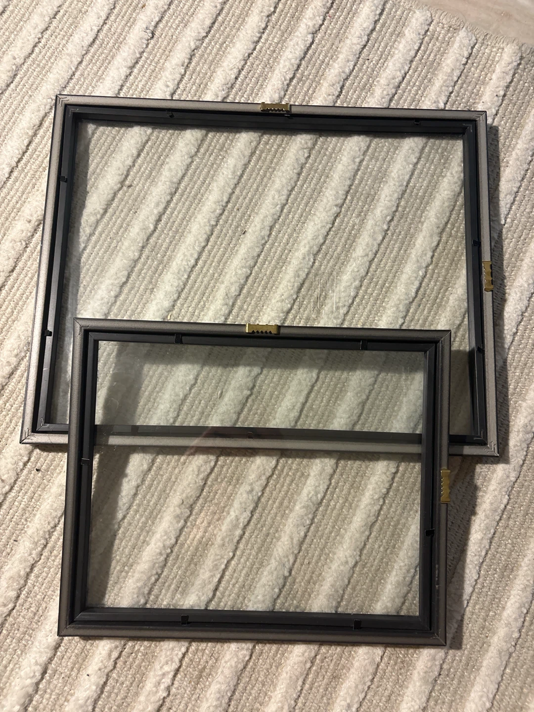 Set of two black picture frames - photo 3