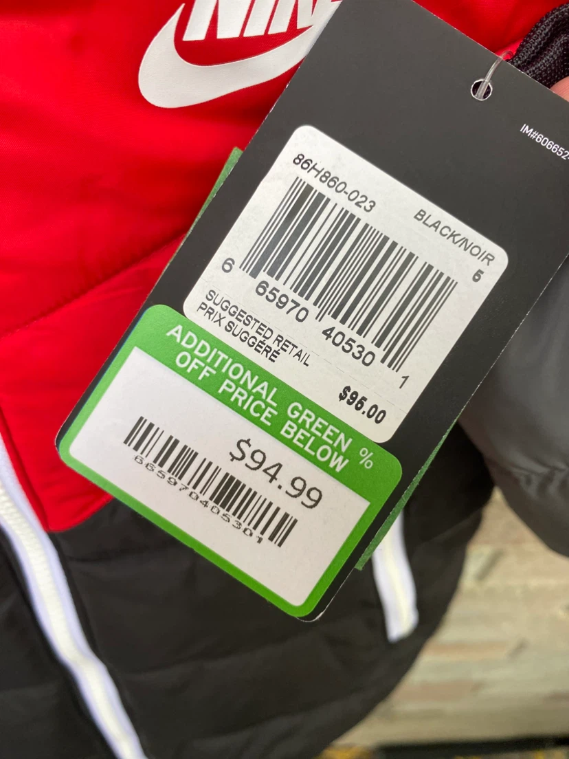 Nike Puffer Jacket Kids size 6 Boy - photo 2