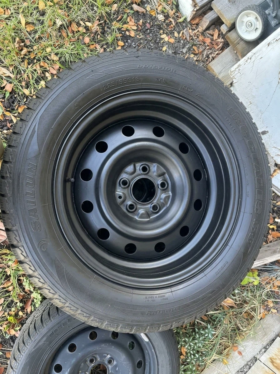 Winter tires 225/55R16 *with rims* - photo 2