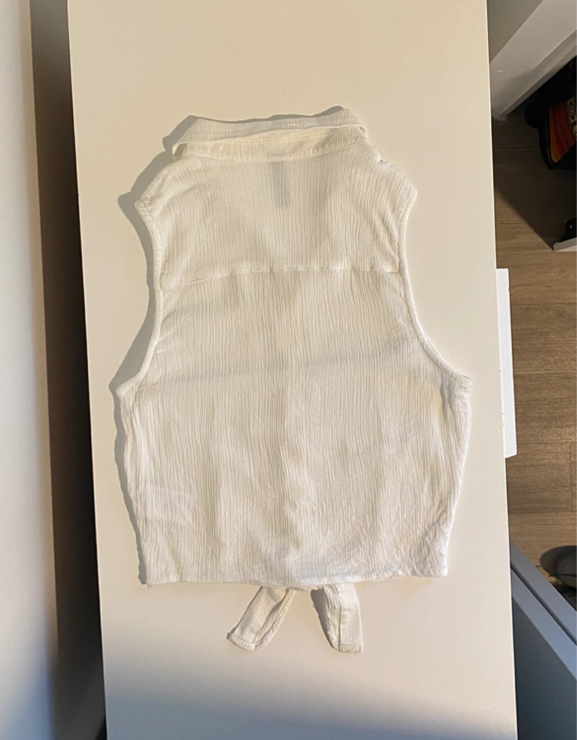 White Tie-Front Sleeveless Top - photo 4