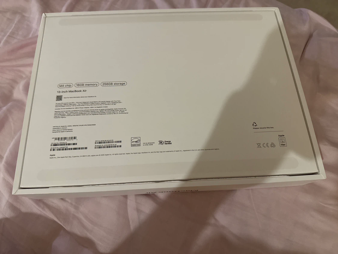Macbook air box only - photo 2