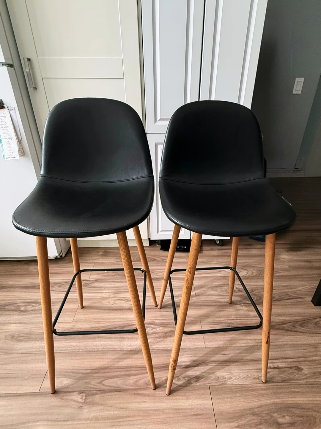 Bar Table and 2 Chairs Set - photo 5