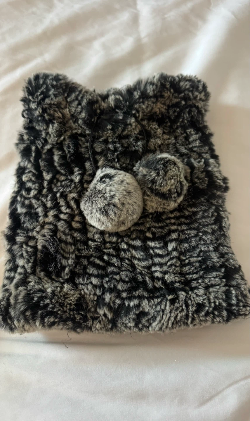 Gray and Black Faux Fur Neck Warmer - photo 3