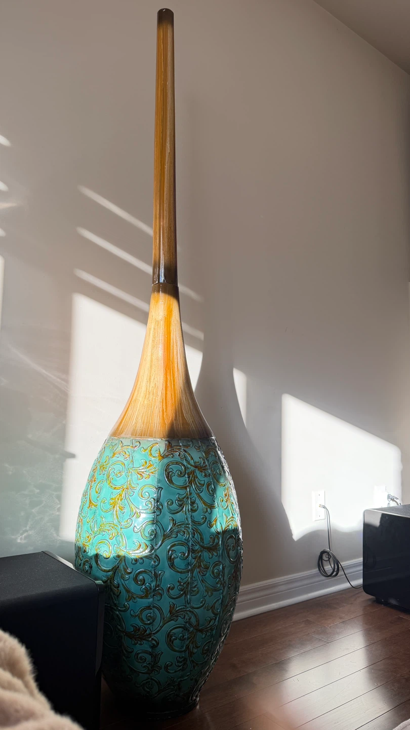 Decoration - Pier 1