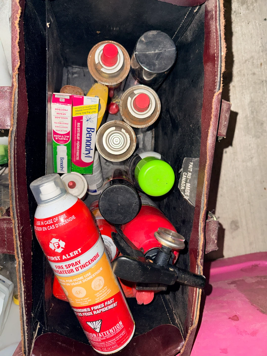 Assorted cleaning and Maintenance Supplies - photo 4