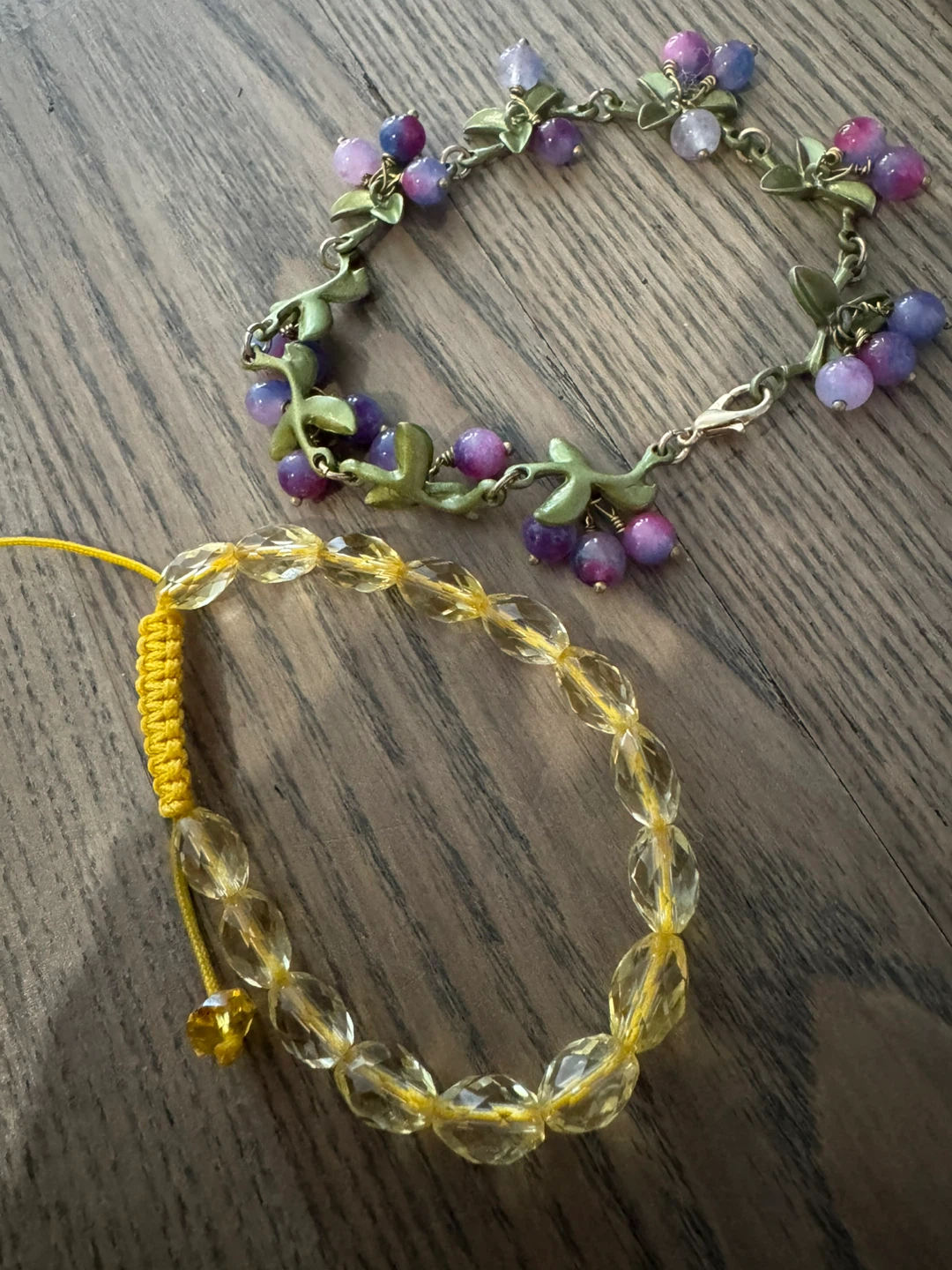 $4 for all Bundle of grape stone and carnelian bracelet - photo 3
