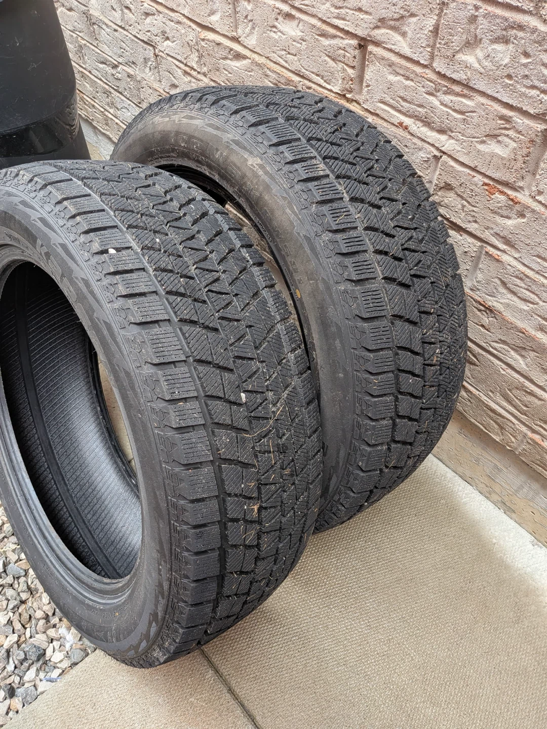 Set of 4 Kapsen IceMax Winter Tires - 235/55R19 - photo 3