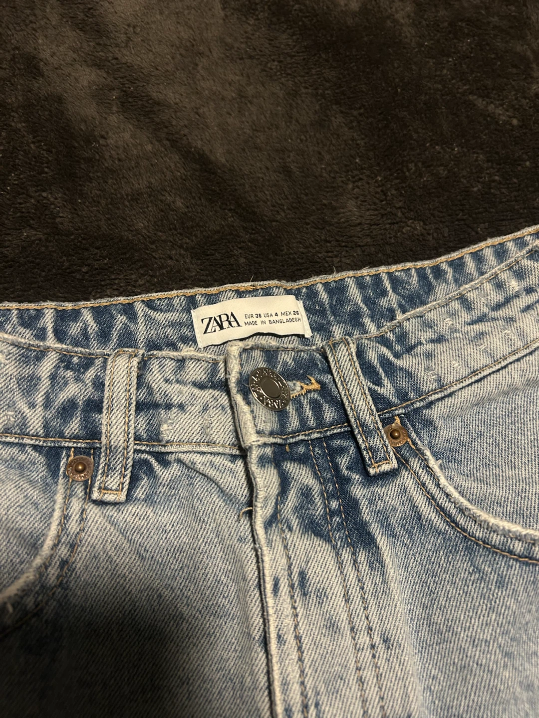 Zara Denim Cutoff Shorts Size 4
