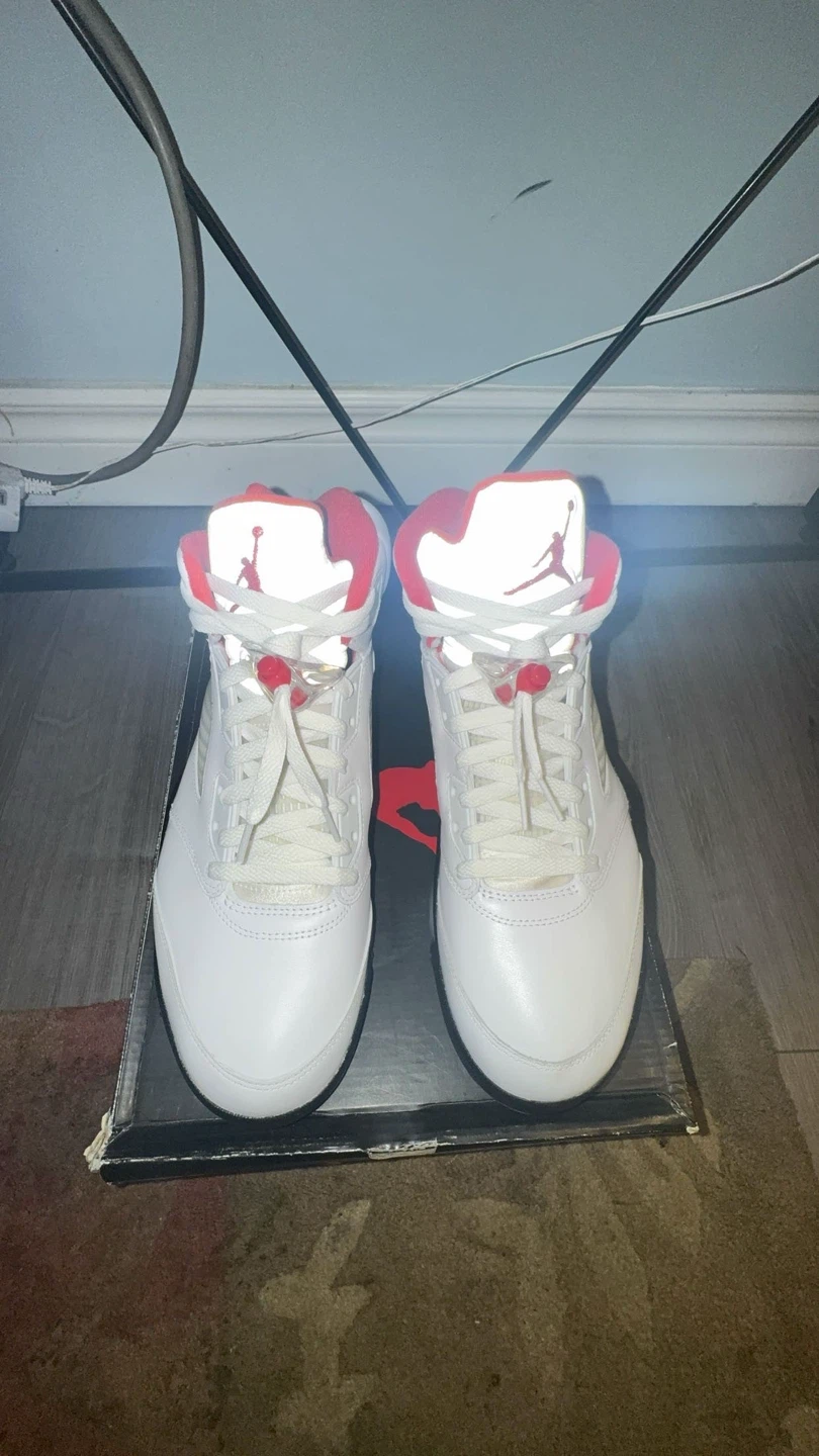 Jordan retro 5 fire red ( silver tongue )