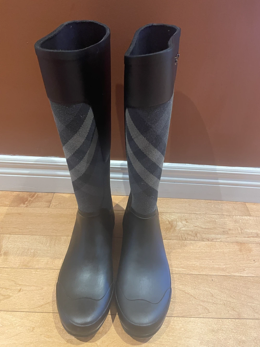 Burberry Black Plaid Rain Boots