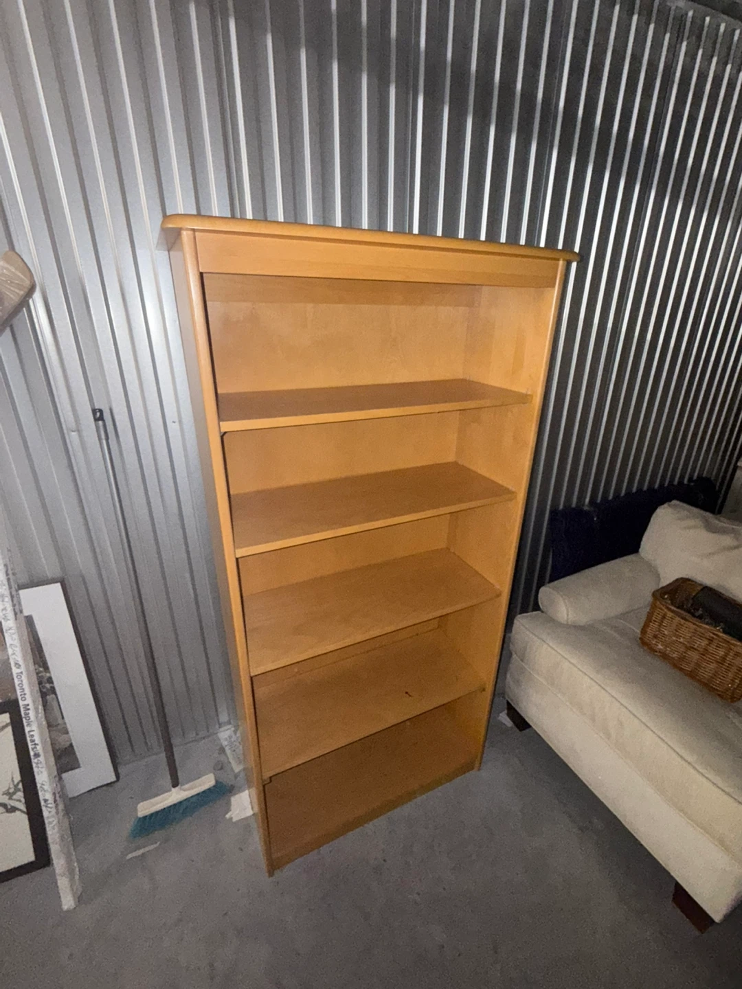 Light Wood Bookshelf - photo 5