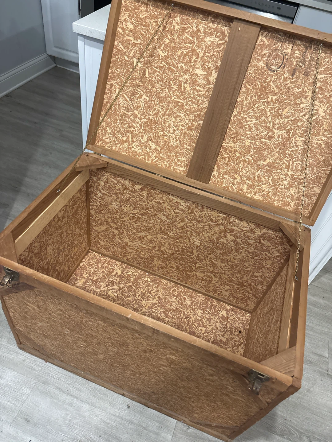 Rustic vintage Wooden Storage Chest - photo 5