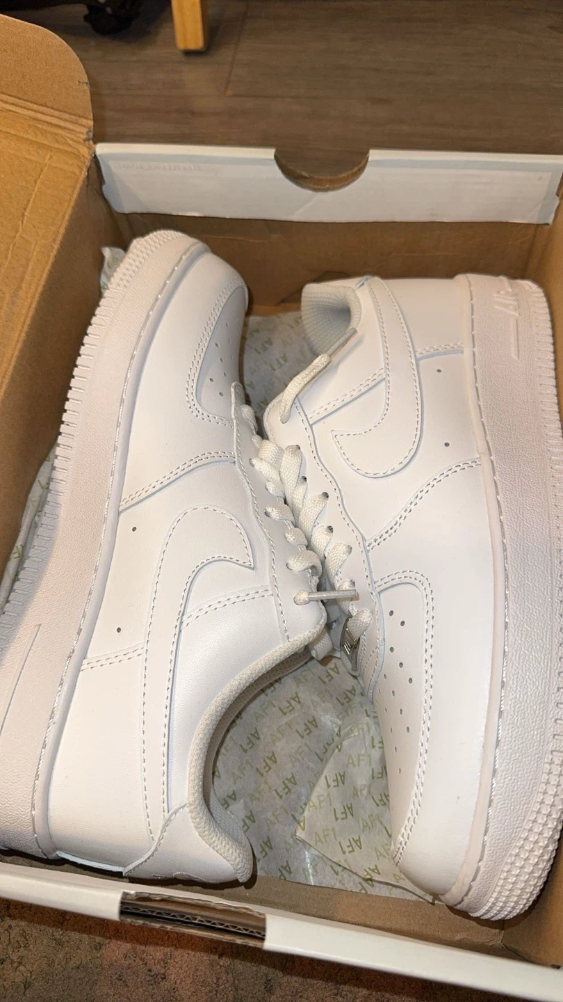 Nike Air Force 1 107 low triple white