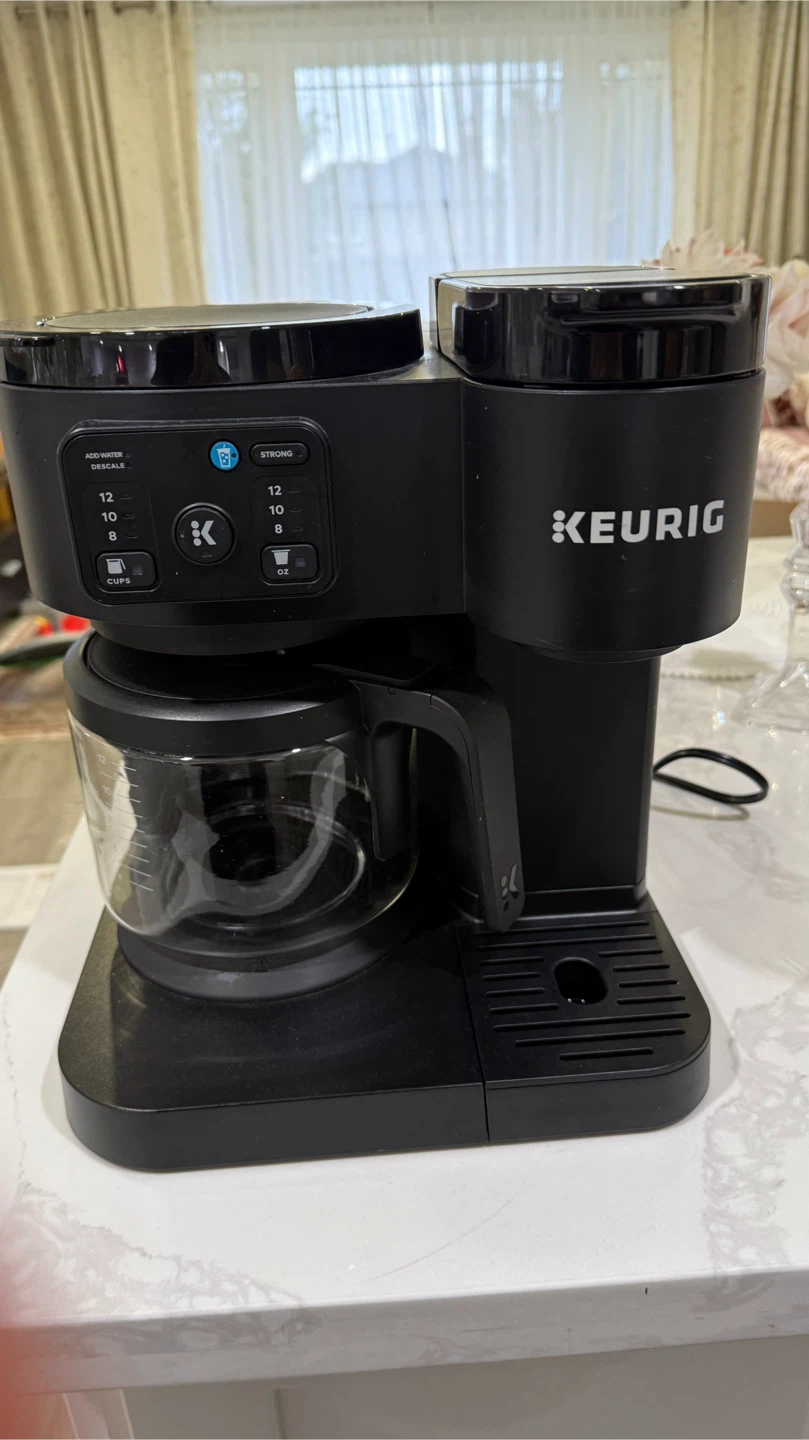 Keurig dual Coffee Machine