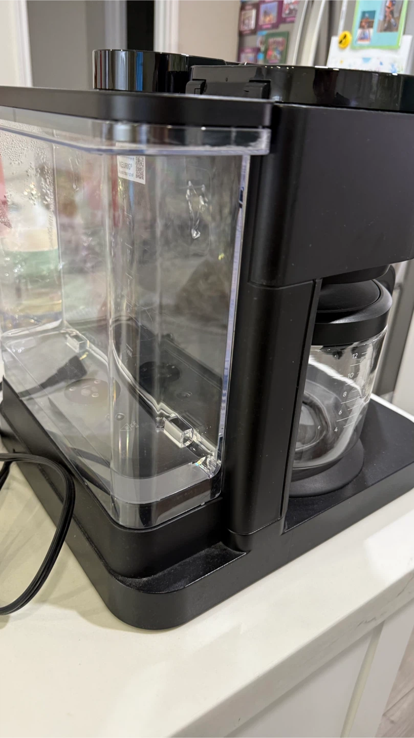 Keurig dual Coffee Machine - photo 2