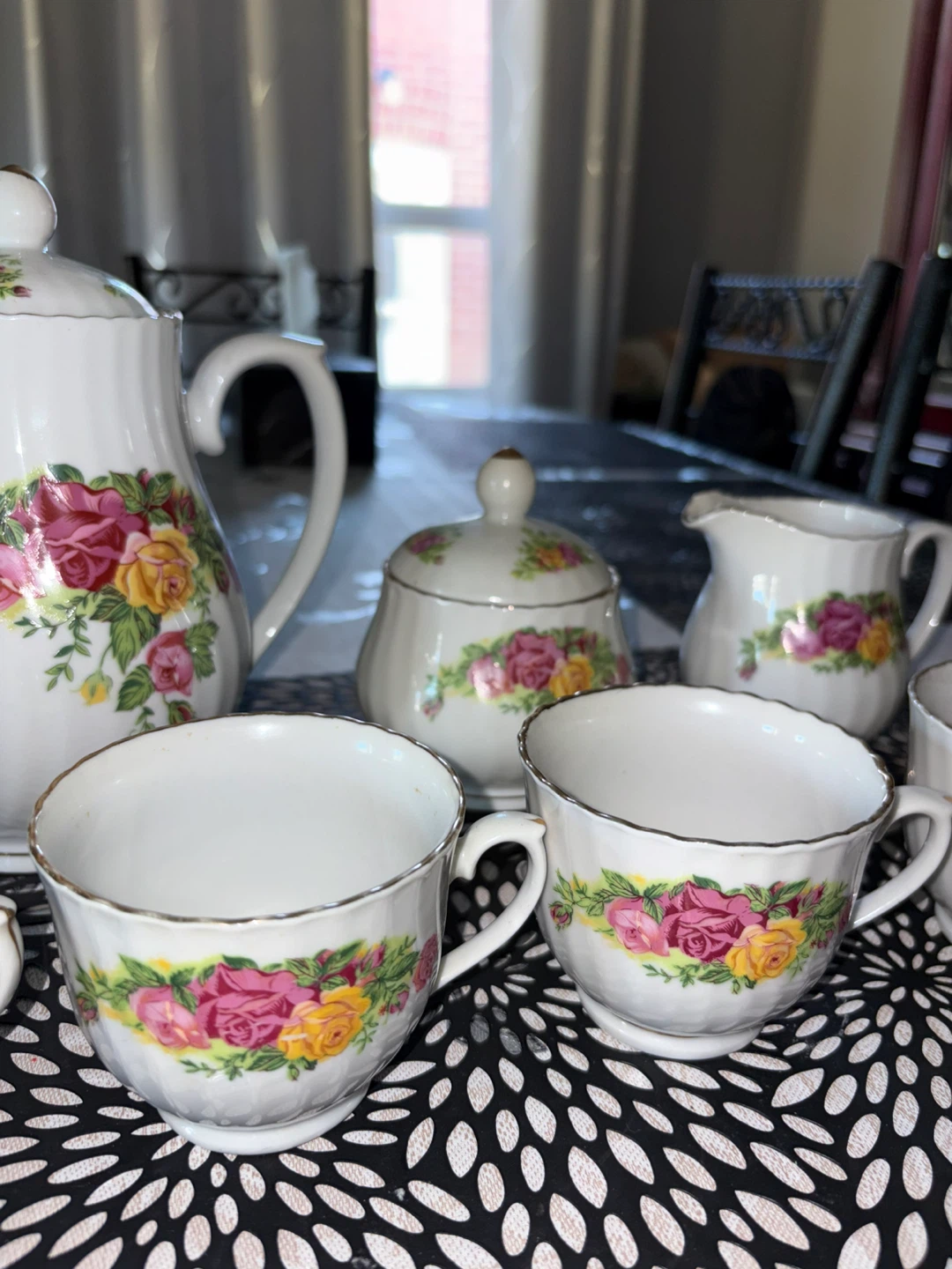 Vintage Regent China English Rose 7-Piece Tea Set - photo 4