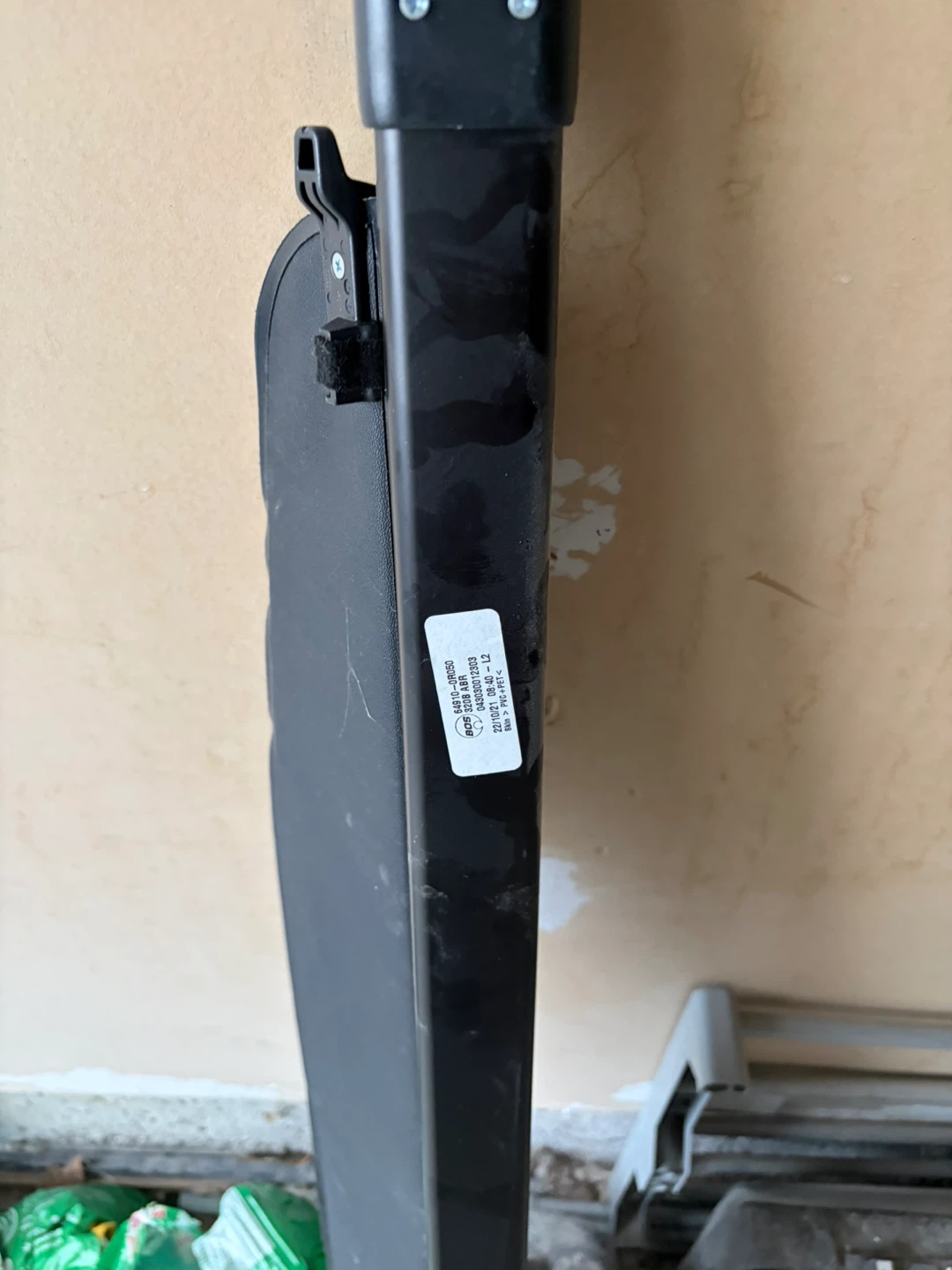 BOS Rear Cargo Cover for Toyota - photo 2