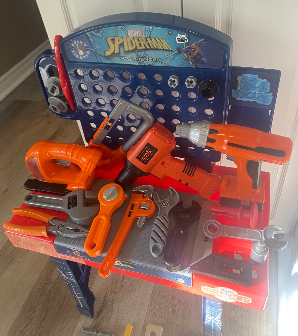 Spiderman tool bench with tools - photo 3