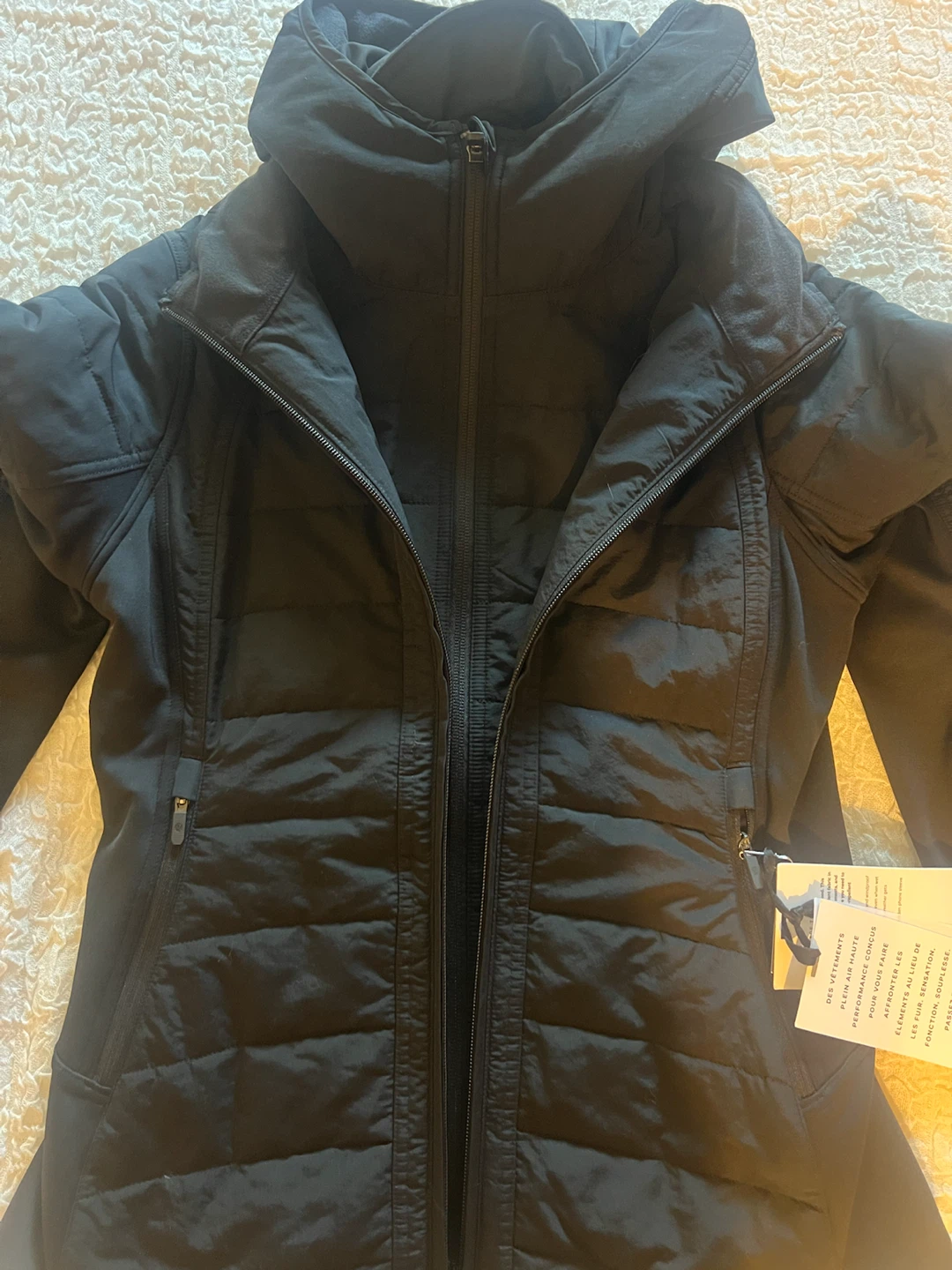 Lululemon Another Mile Jacket, Black, Size 6 - photo 4