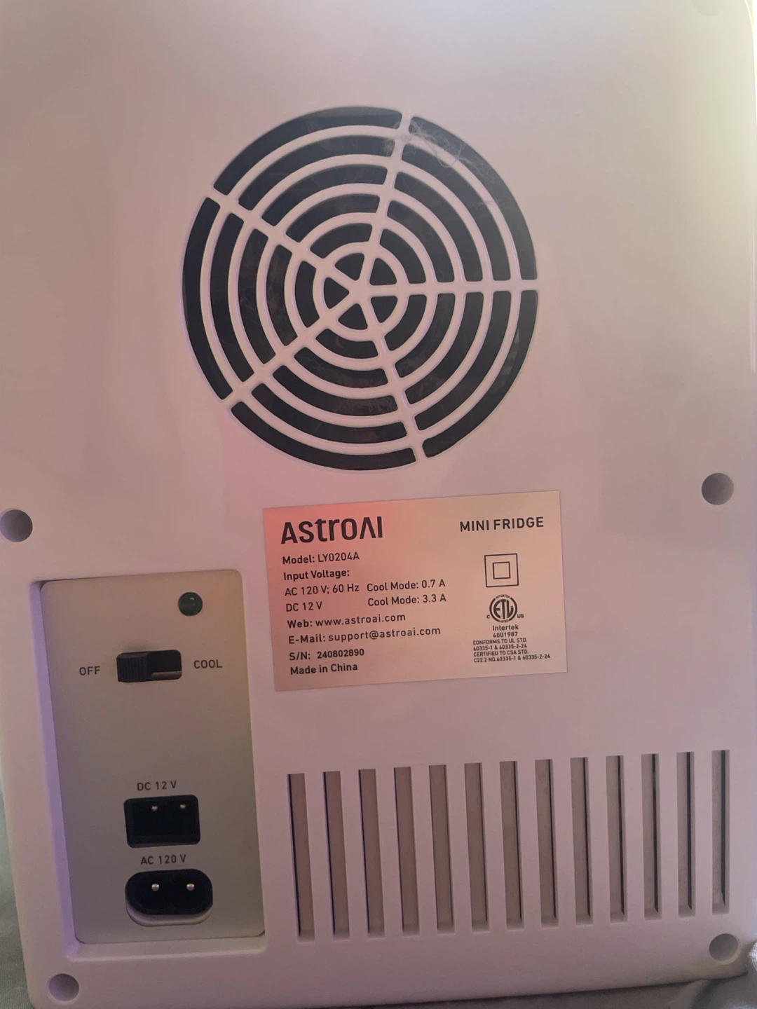 AstroAI Mini Fridge Model LY0204A - photo 5