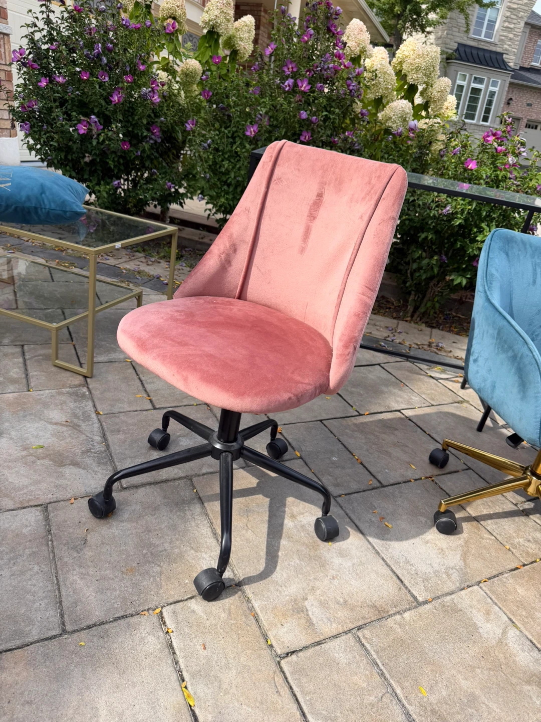 Pink Velvet Rolling Desk Chair - photo 2