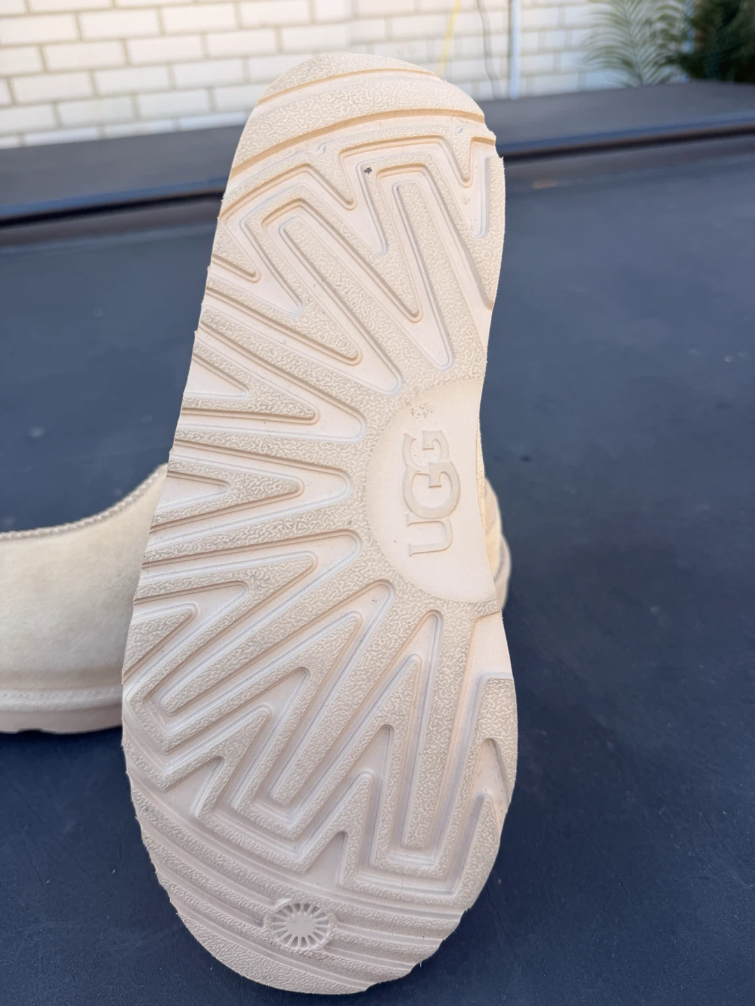 UGG Tasman Slippers Beige - photo 4