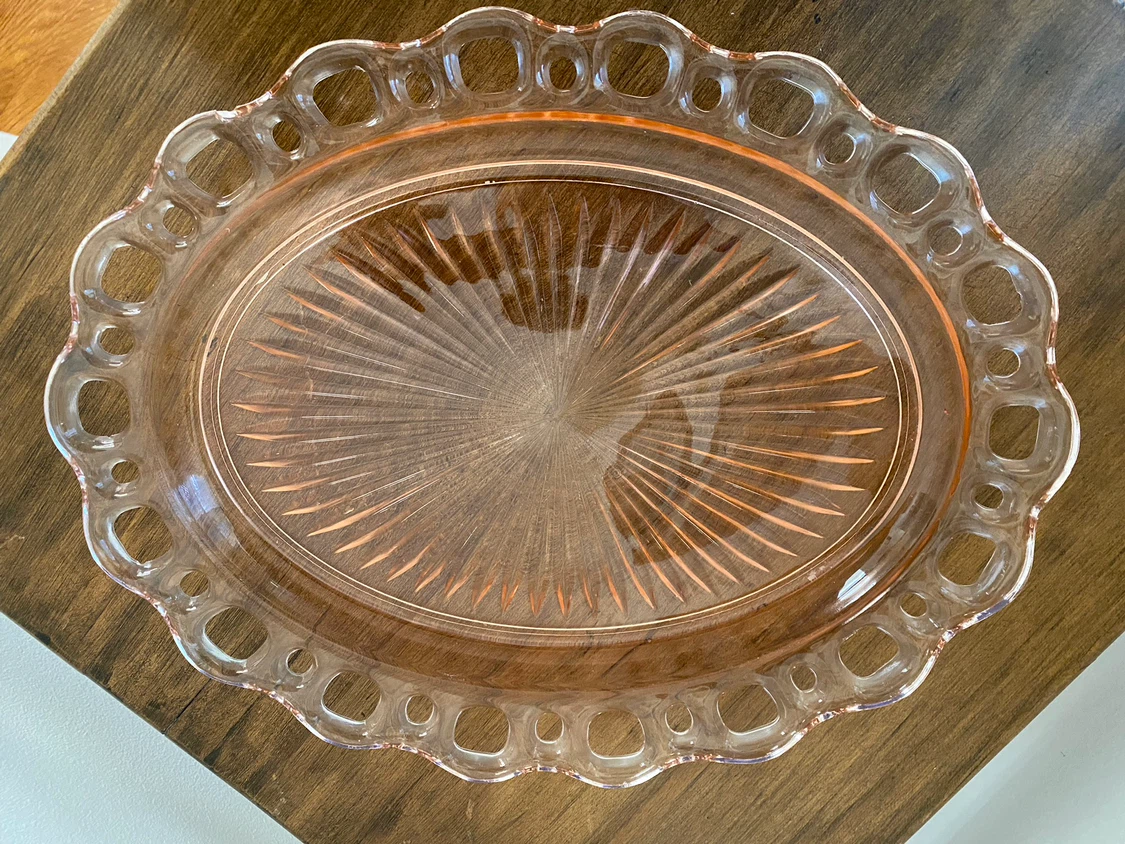Vintage Pink Depression Glass Creamer, Sugar and Platter - photo 4