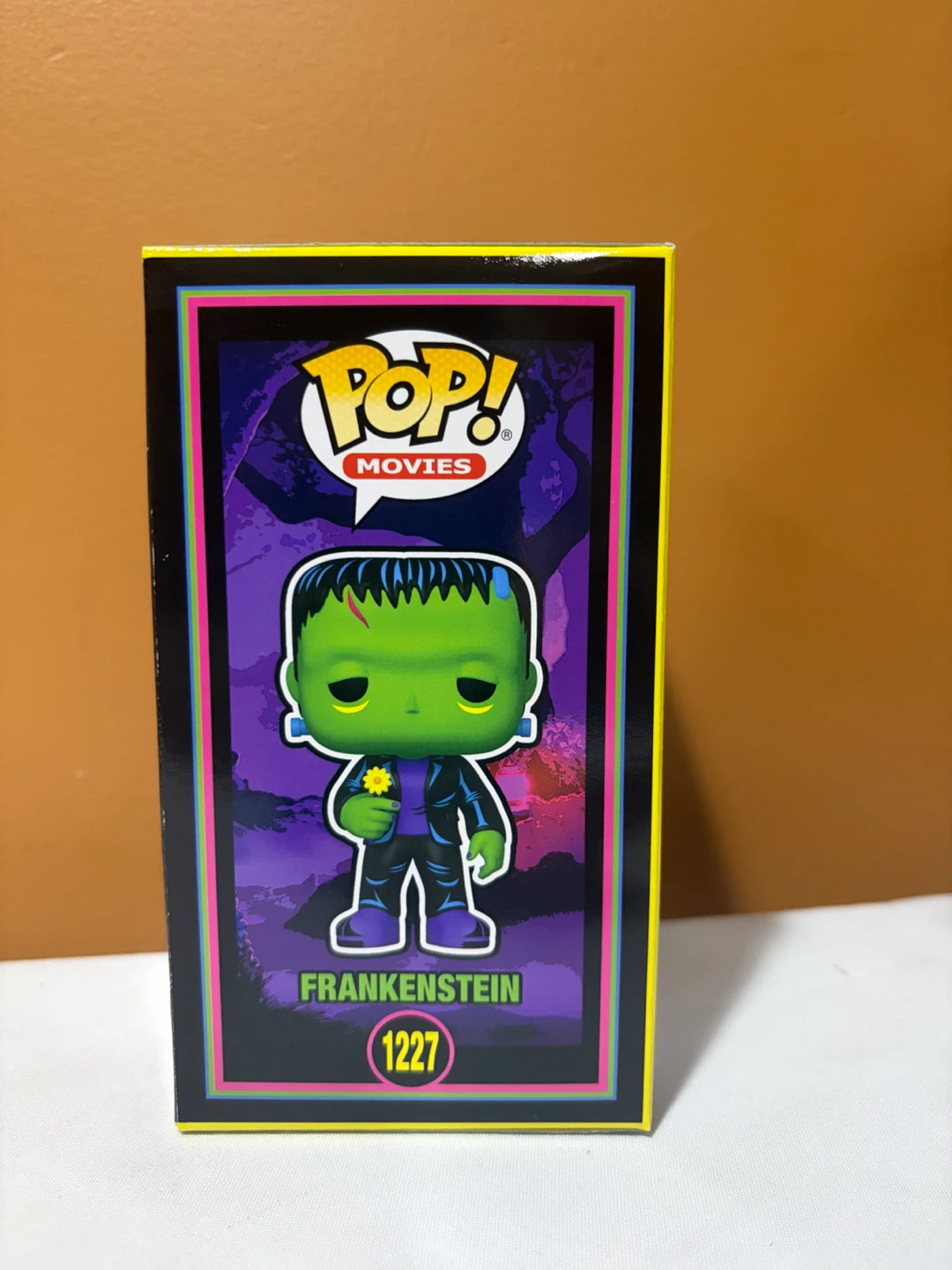 Frankenstein (Blacklight) Funko Pop! #1227 - Special Edition - photo 3