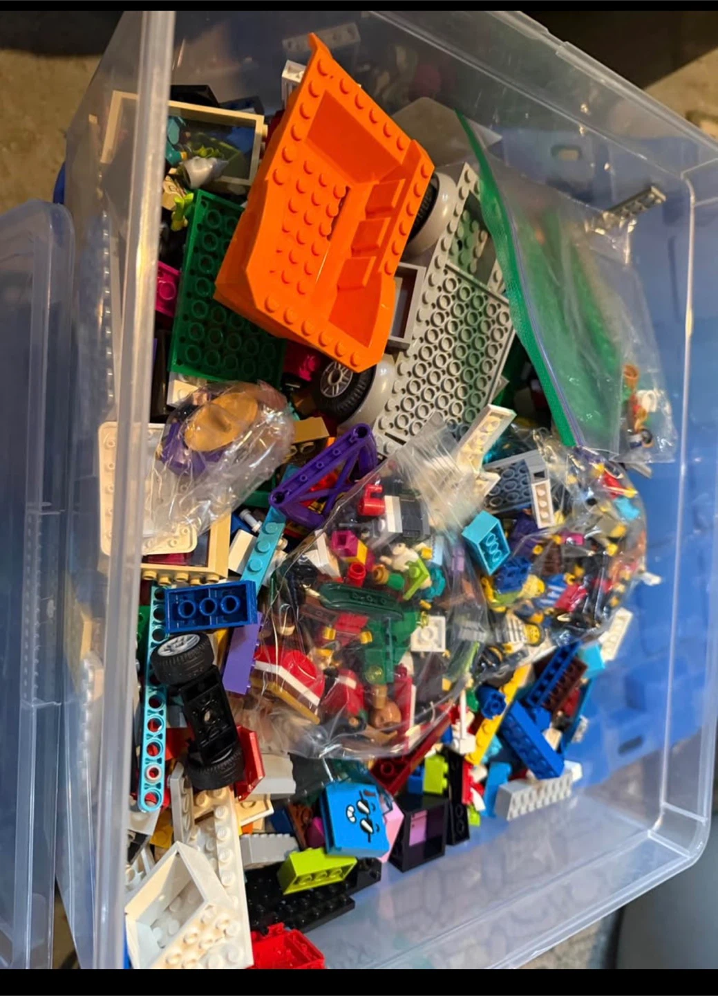 Large Collection of Assorted LEGO Sets - photo 5