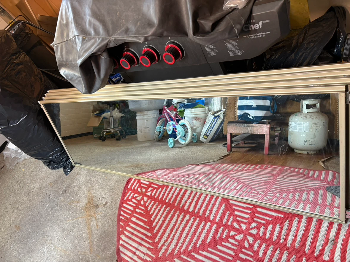 Mirror sliding doors 2 sets - photo 3