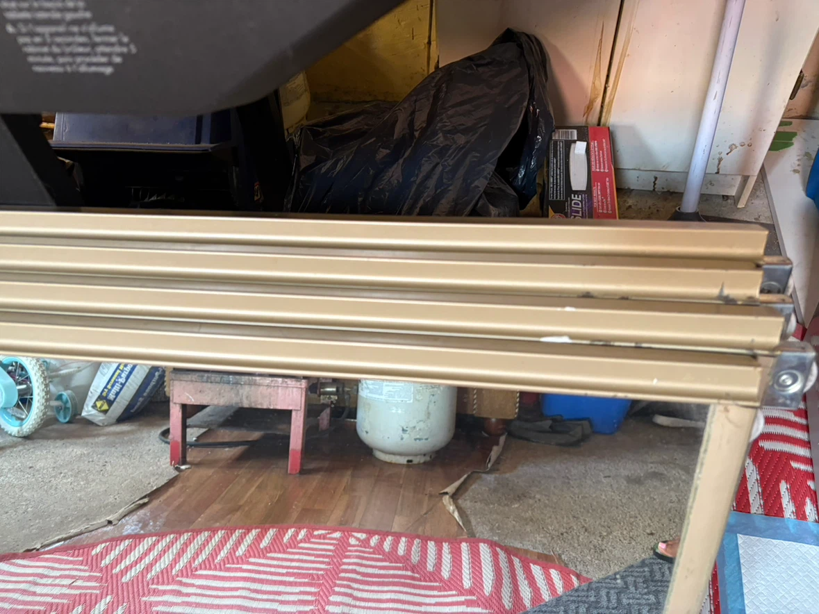 Mirror sliding doors 2 sets - photo 4
