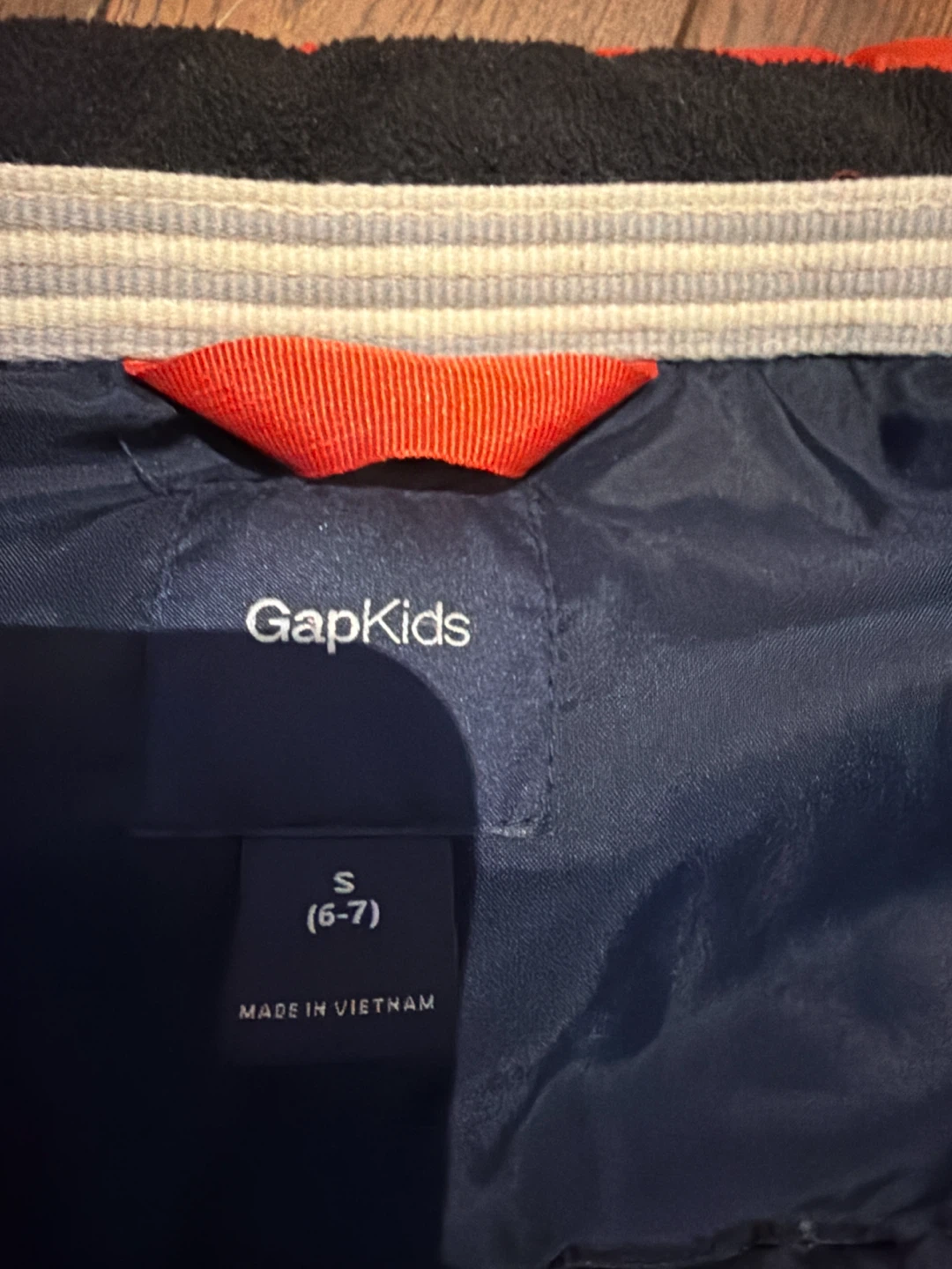 GapKids Orange Puffer Vest, Size Small (6-7) - photo 3