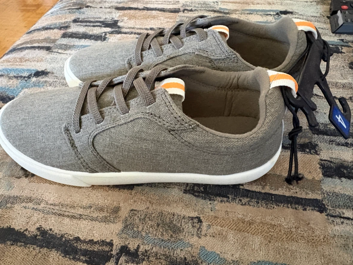 George Kids Shoes Size 4