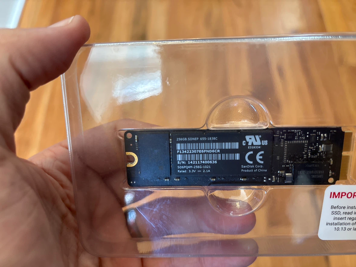 SanDisk 256GB SSD for Mac - photo 3