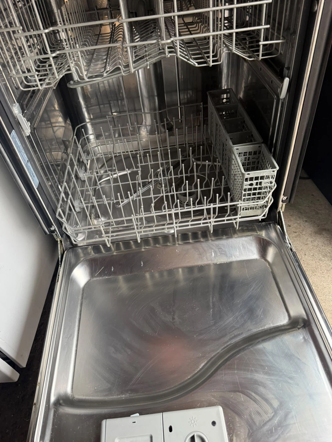 Dishwasher - photo 4