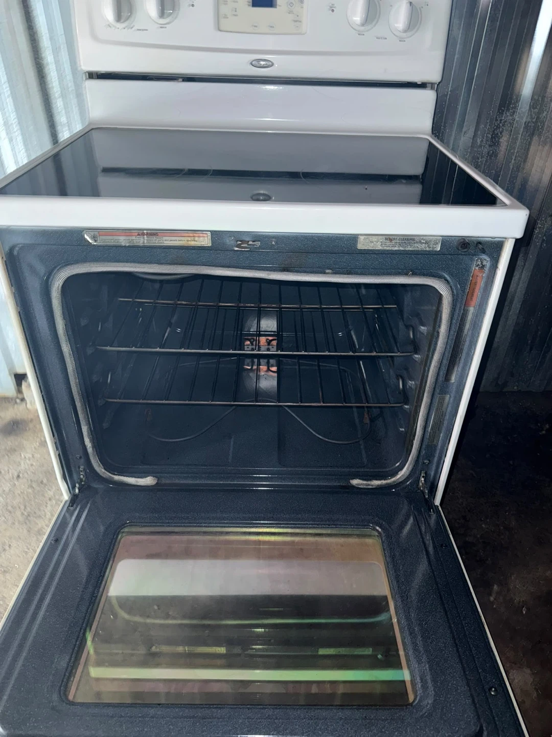 White Whirlpool Electric Stove - photo 4