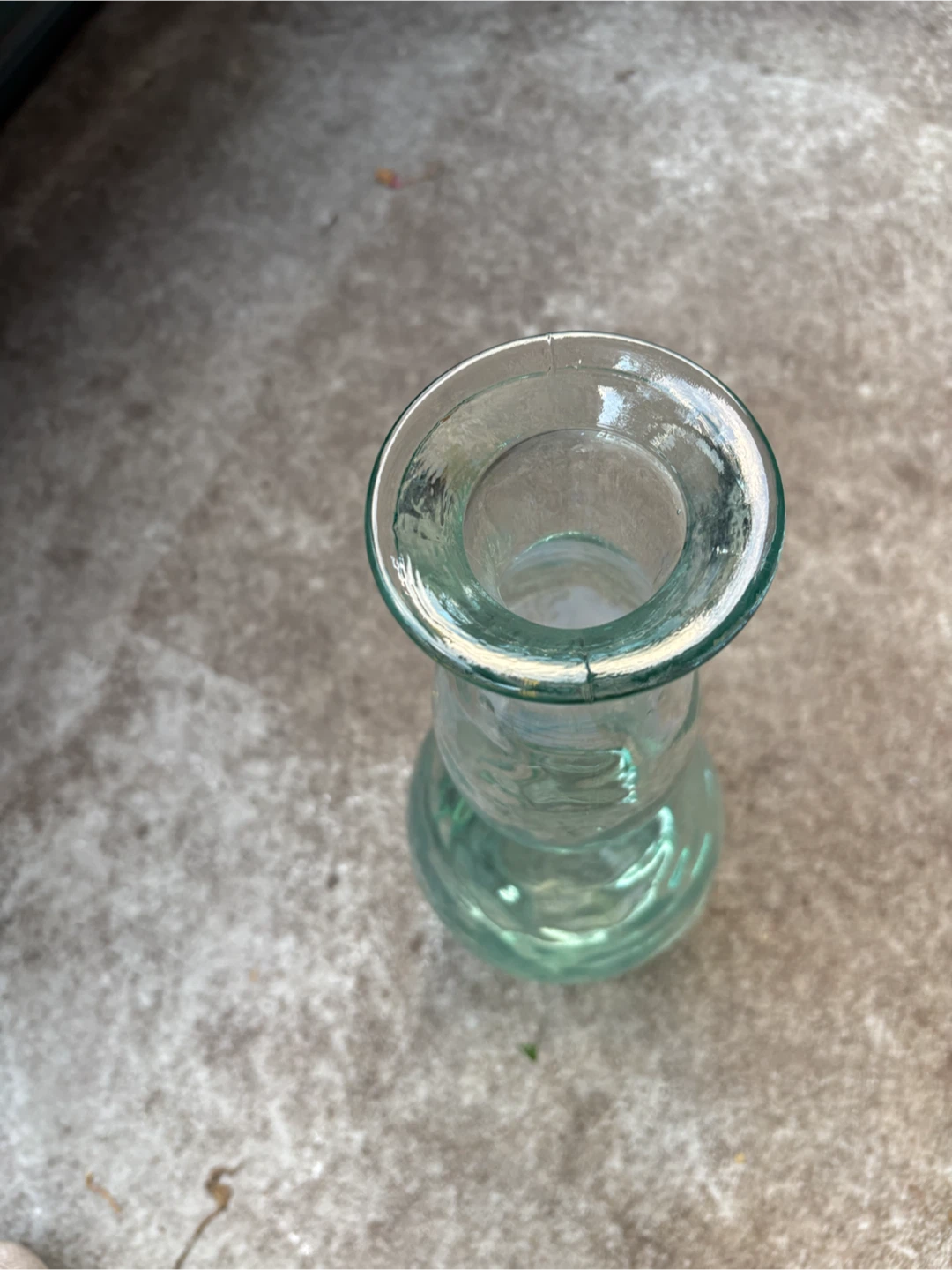 Double-bulb green glass vase - photo 4