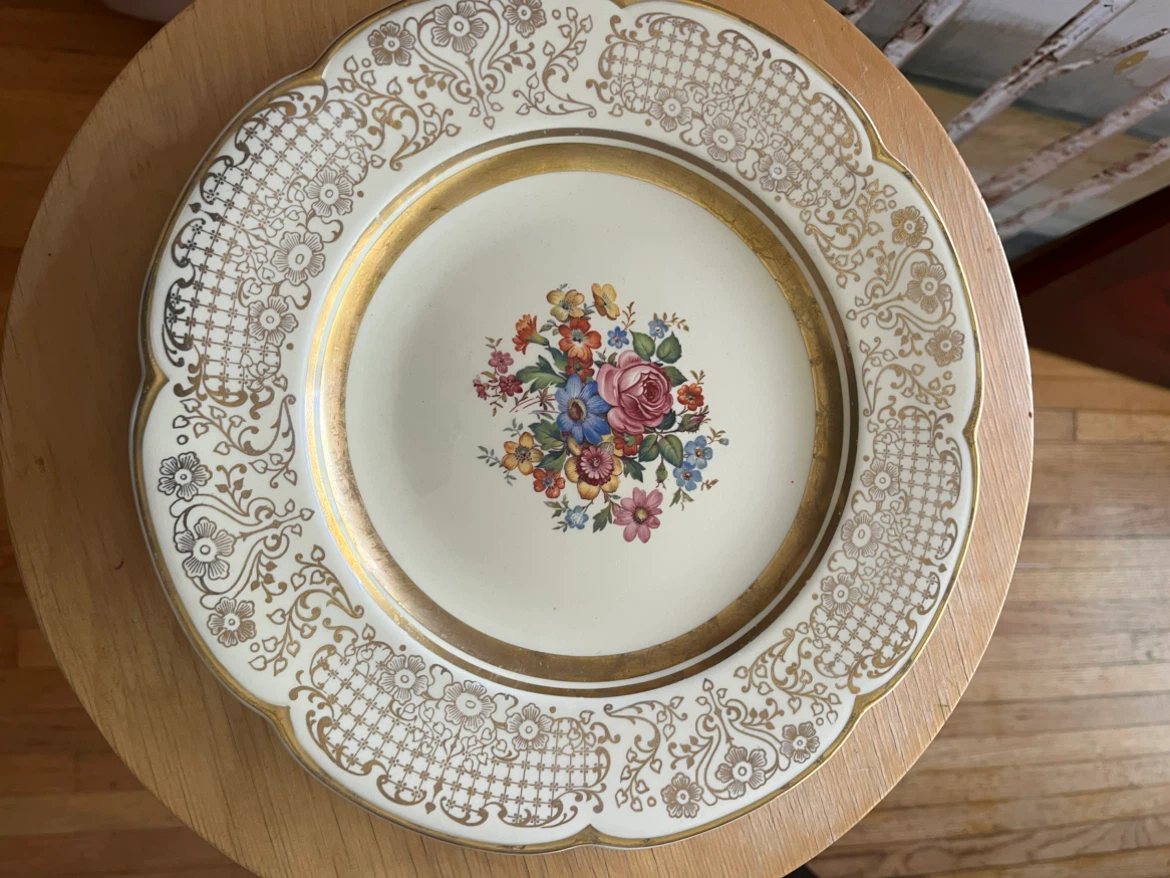 Vintage Woods Ivory Ware Decorative Plate